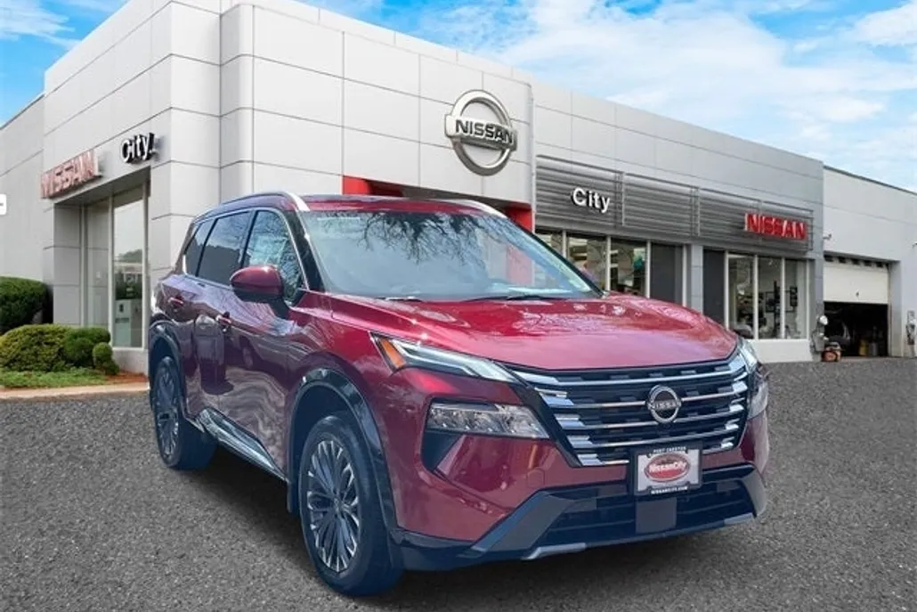 2025 Nissan Rogue Platinum photo 1