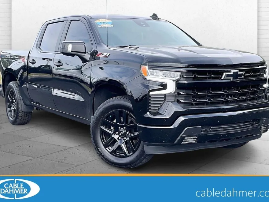 2022 Chevrolet Silverado 1500 RST photo 1