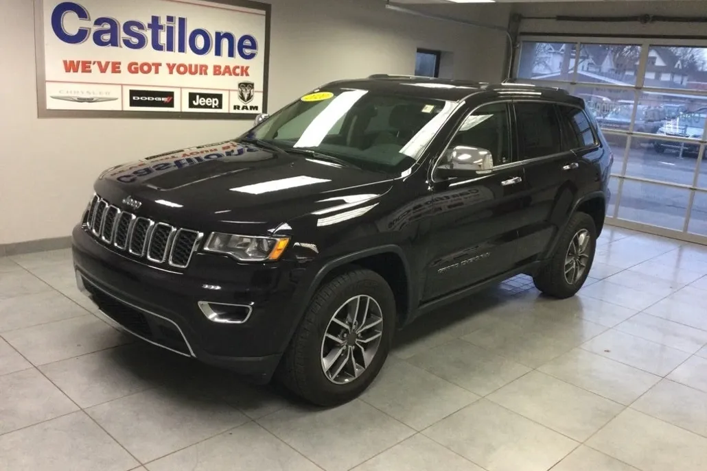 2020 Jeep Grand Cherokee Limited photo 1