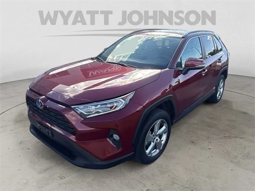 2021 Toyota RAV4 Hybrid XLE photo 1