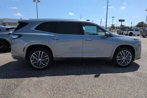 2026 Buick Enclave Avenir photo 1