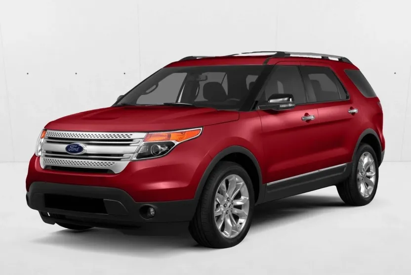 2015 Ford Explorer XLT photo 1