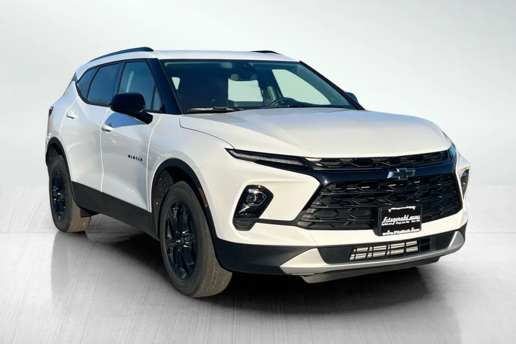 2025 Chevrolet Blazer 2LT photo 1