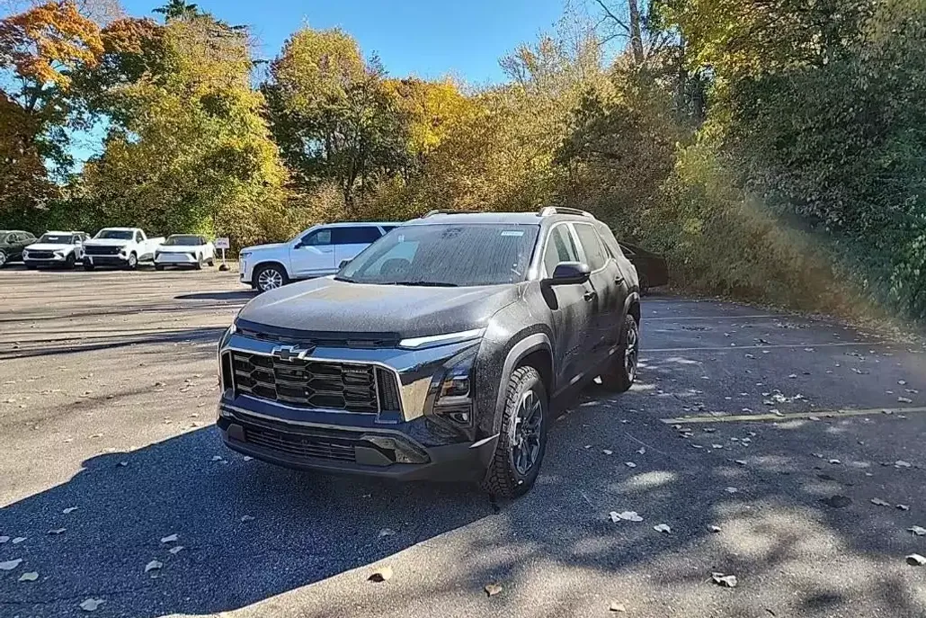 2025 Chevrolet Equinox ACTIV photo 1