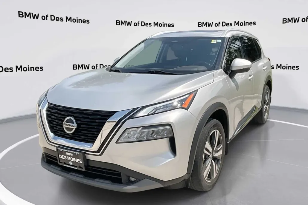 2021 Nissan Rogue SL photo 1