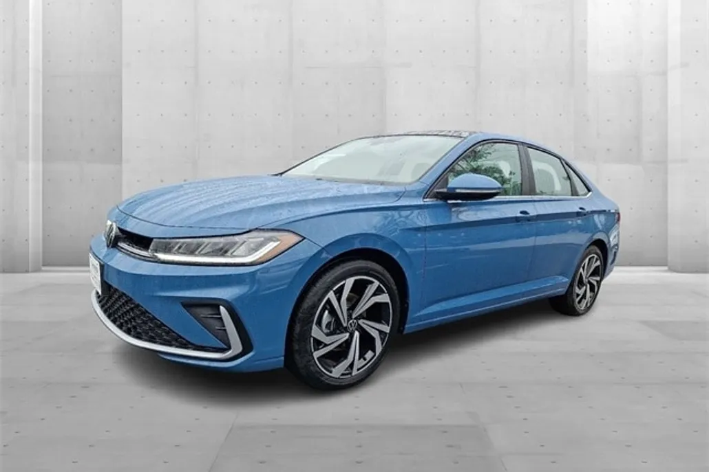 2025 Volkswagen Jetta 1.5T SEL photo 1