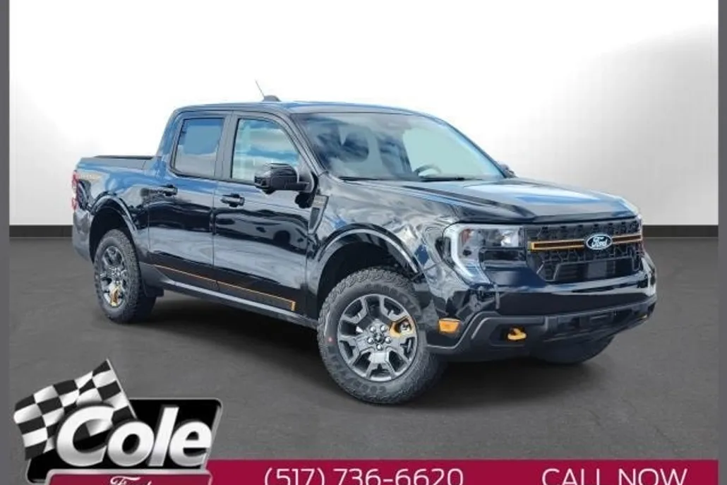 2025 Ford Maverick Lariat photo 1