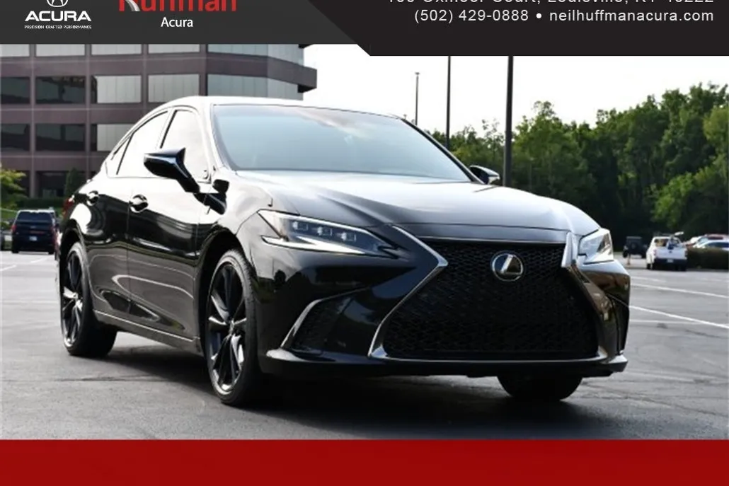2023 Lexus ES 300h photo 1
