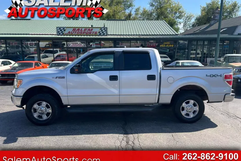 2011 Ford F-150 XLT photo 1