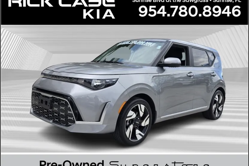 2024 Kia Soul GT-Line photo 1