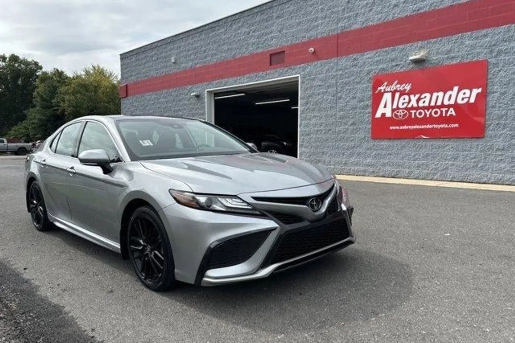 2024 Toyota Camry XSE photo 1