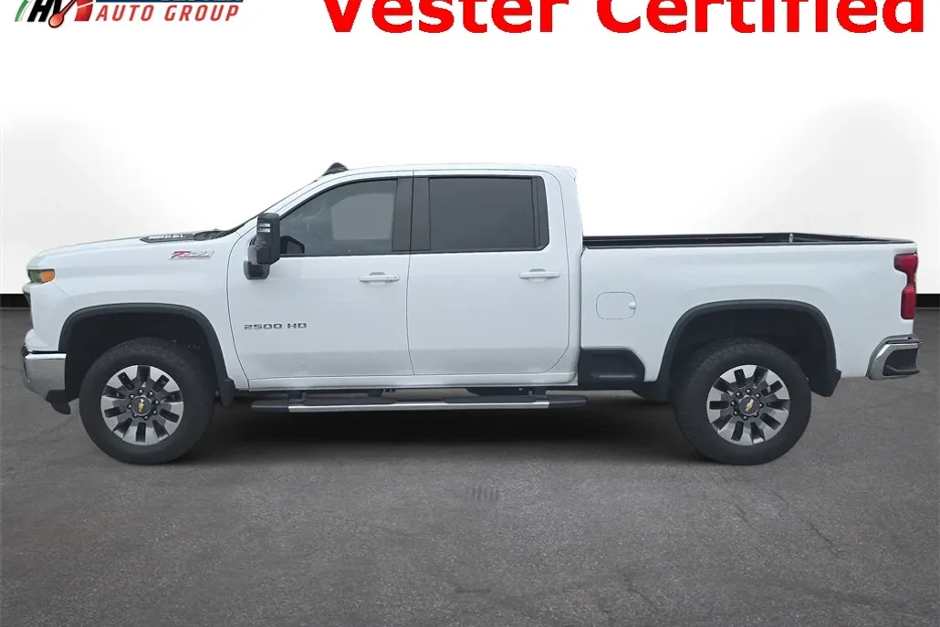 2024 Chevrolet Silverado 2500HD LT photo 1
