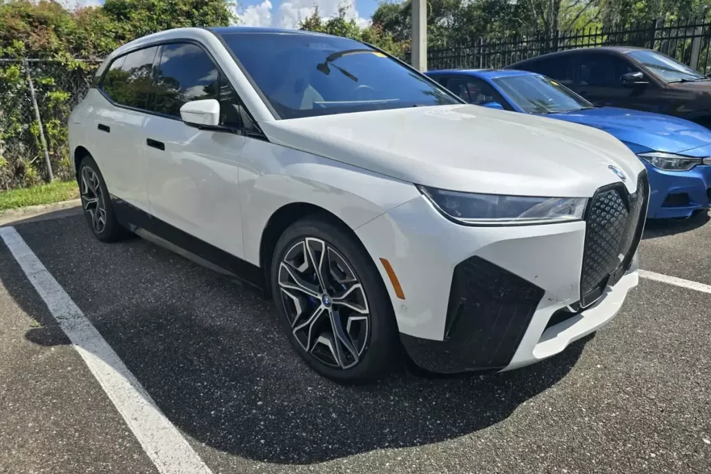 2023 Bmw iX xDrive50i photo 1