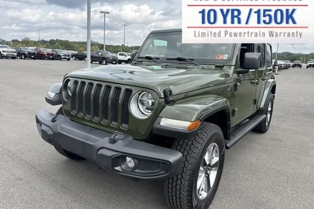 2021 Jeep Wrangler Unlimited Sahara photo 1