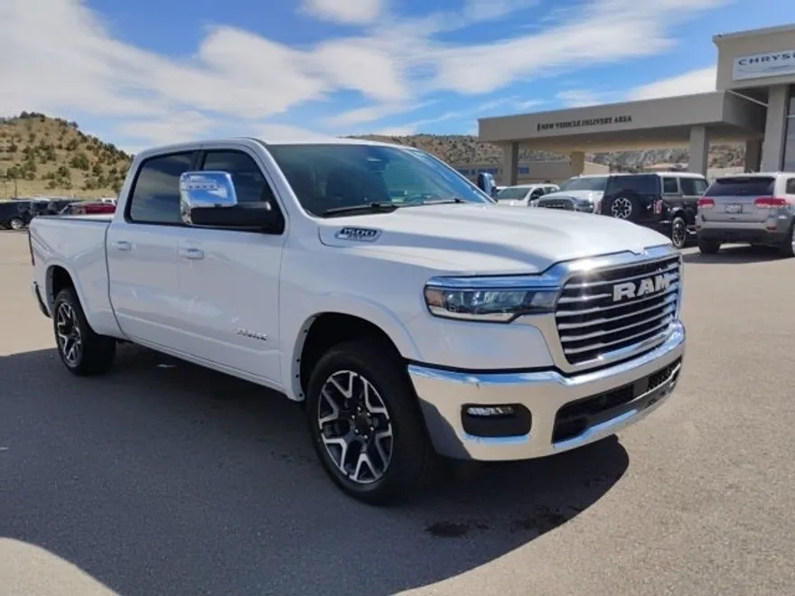 2025 Ram 1500 Laramie photo 1