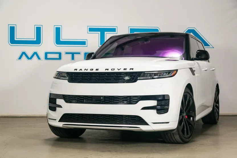 2023 Land Rover Range Rover Sport SE photo 1
