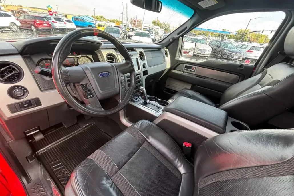 2012 Ford F-150 Raptor SVT photo 1