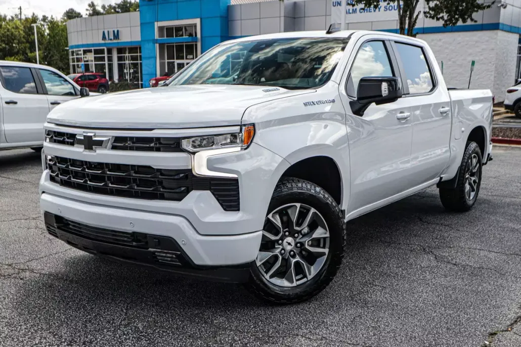 2025 Chevrolet Silverado 1500 RST photo 1