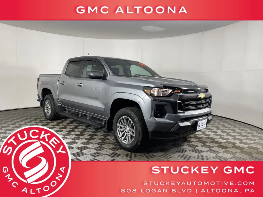 2024 Chevrolet Colorado LT photo 1