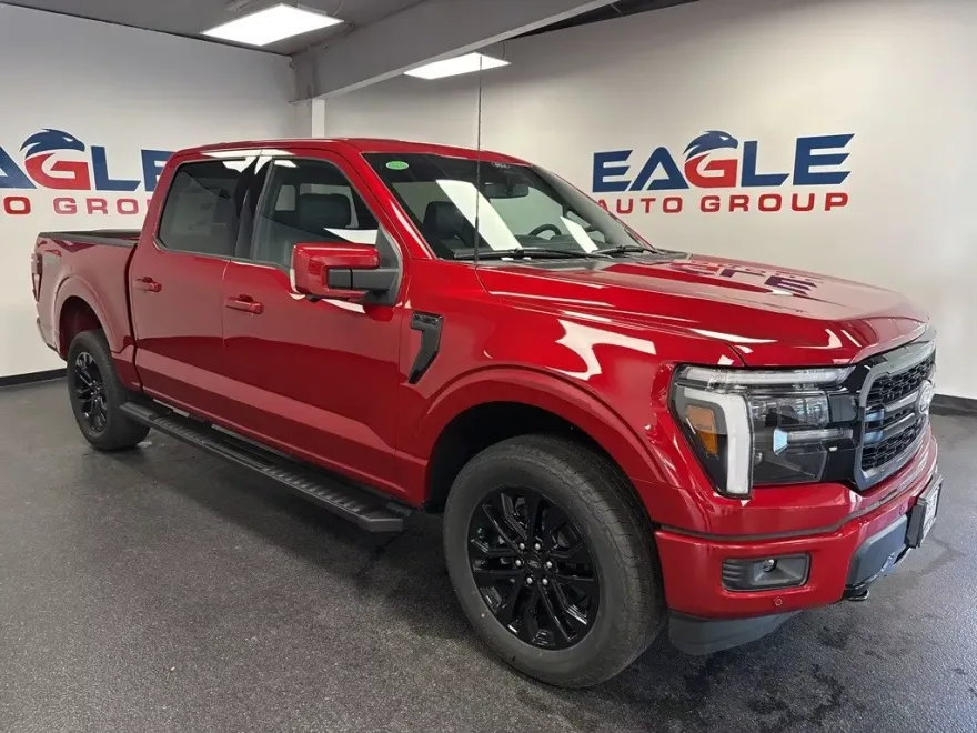 2025 Ford F-150 Lariat photo 1