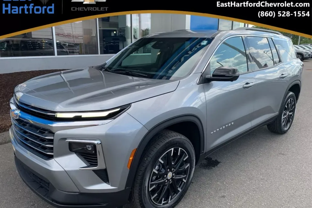 2026 Chevrolet Traverse photo 1
