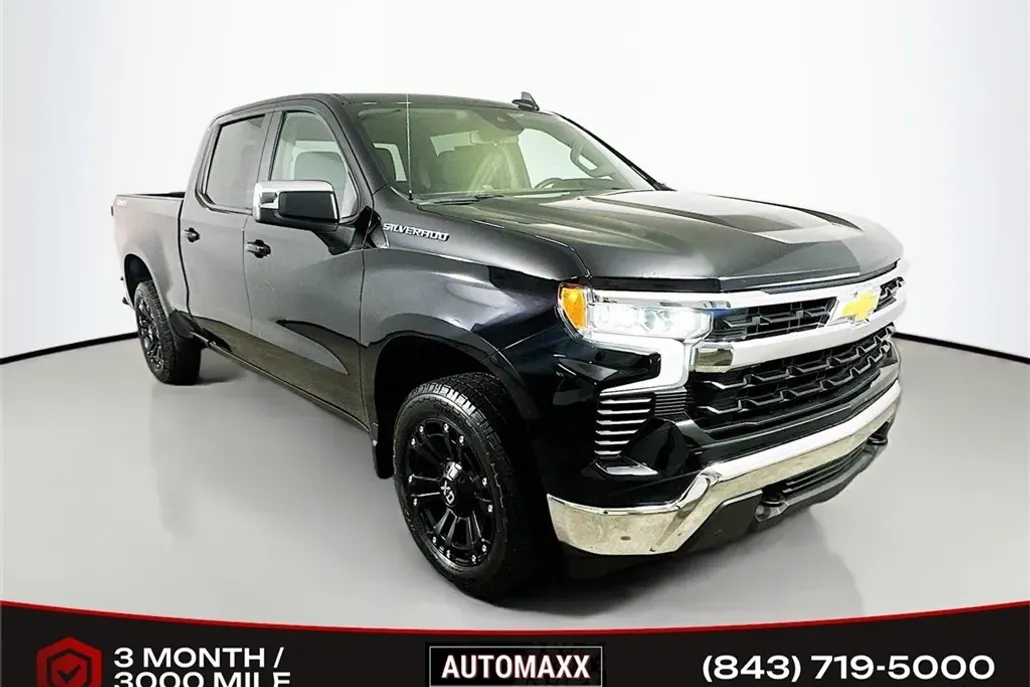 2023 Chevrolet Silverado 1500 LT photo 1