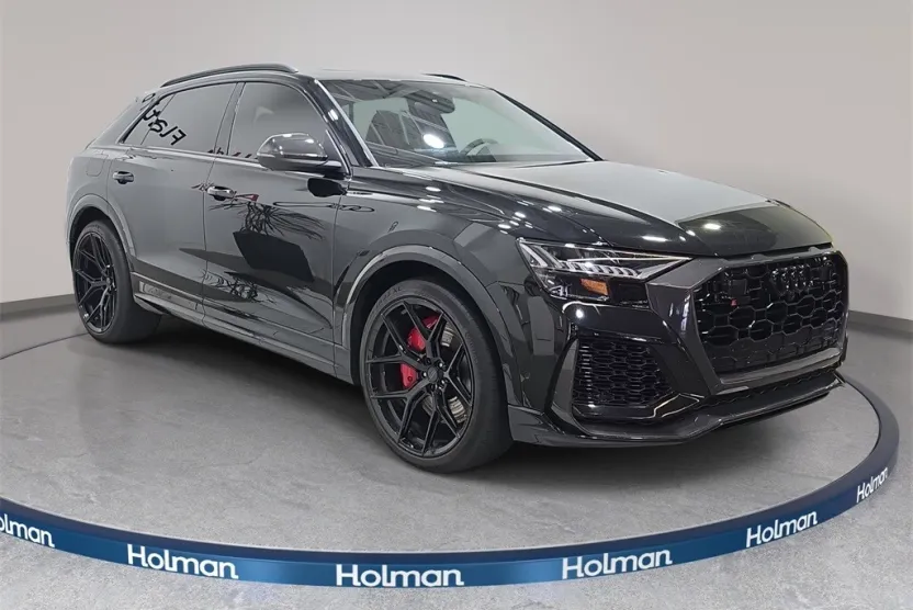 2024 Audi RS Q8 photo 1