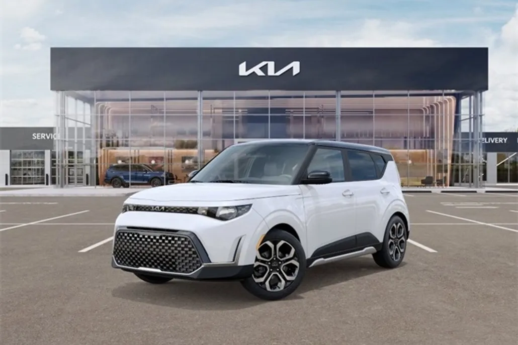 2025 Kia Soul EX photo 1