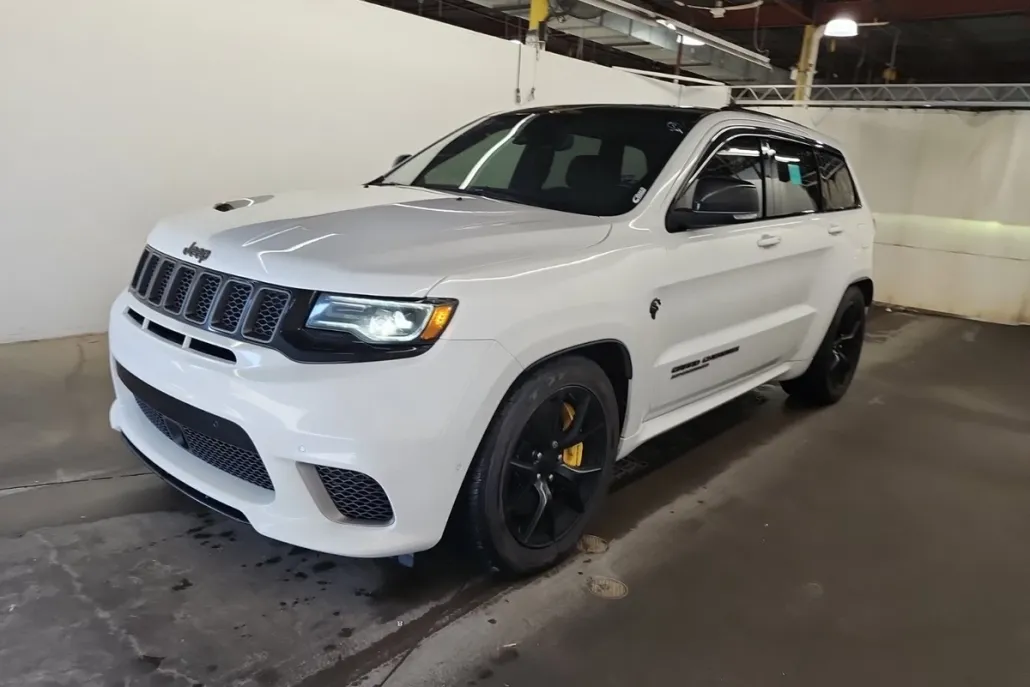 2021 Jeep Grand Cherokee Trackhawk photo 1