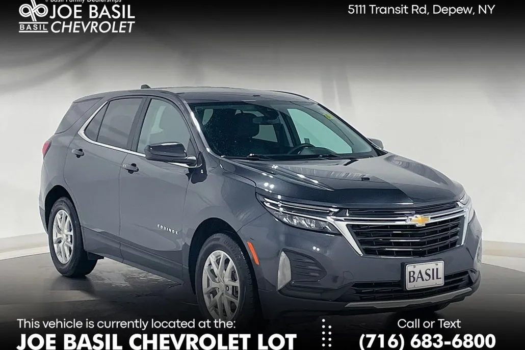 2023 Chevrolet Equinox LT photo 1