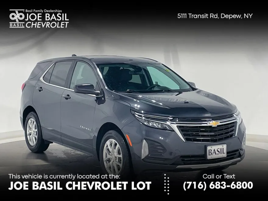 2023 Chevrolet Equinox LT photo 1