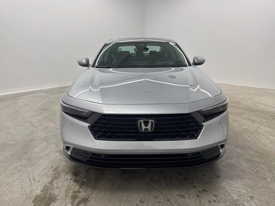 2025 Honda Accord Hybrid Touring photo 1