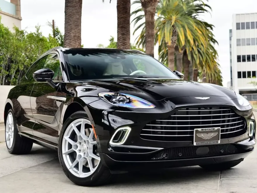 2021 Aston Martin DBX AM8 photo 1