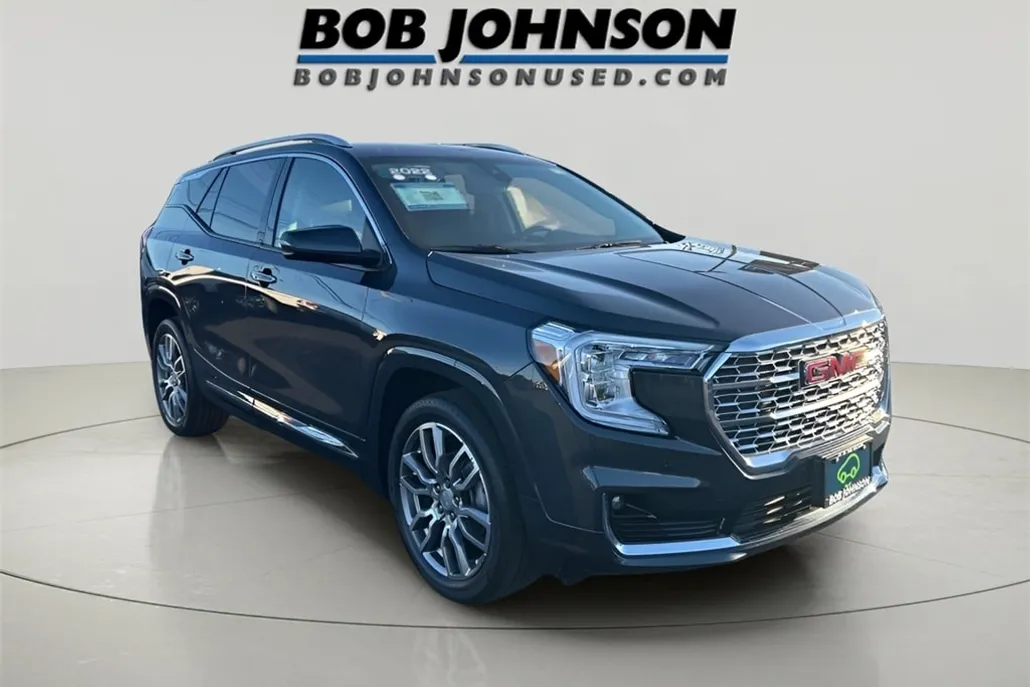 2022 Gmc Terrain Denali photo 1