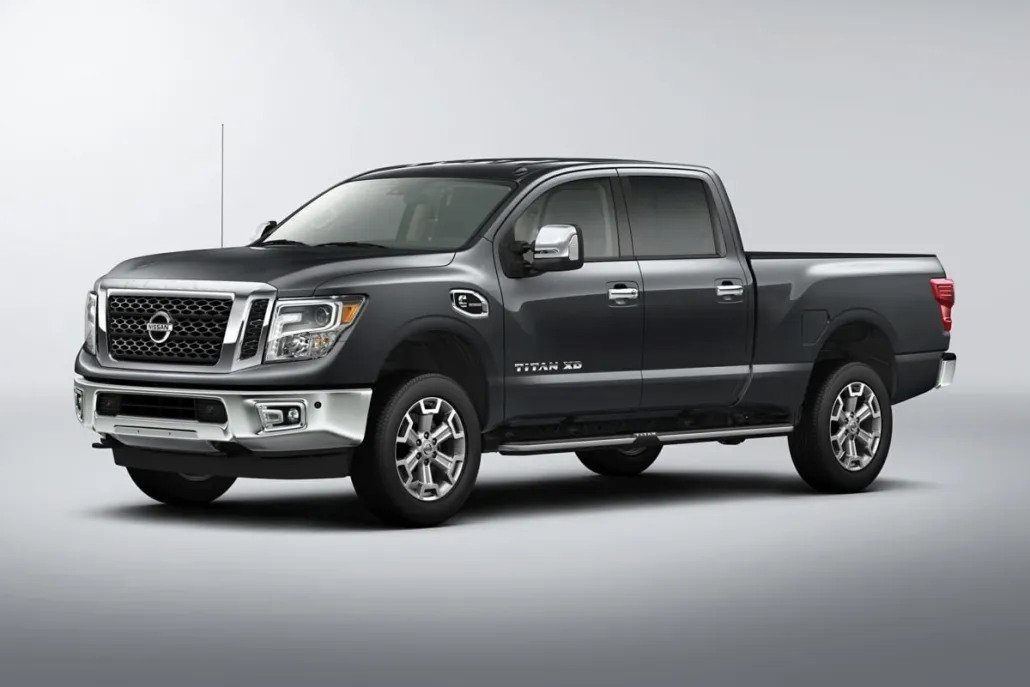 2018 Nissan Titan PRO-4X photo 1