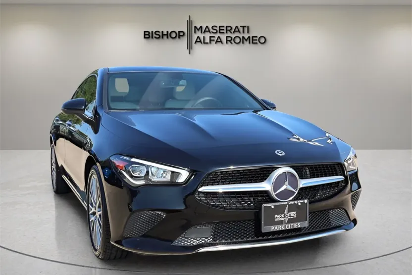 2022 Mercedes Benz CLA 250 photo 1