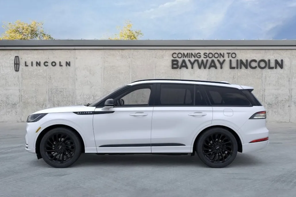 2025 Lincoln Aviator Reserve photo 1