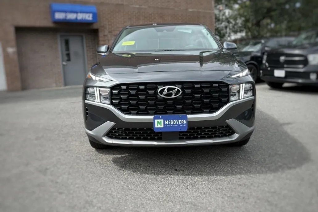 2023 Hyundai Santa Fe SE photo 1