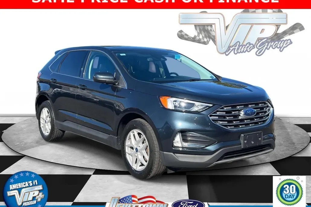 2022 Ford Edge SEL photo 1