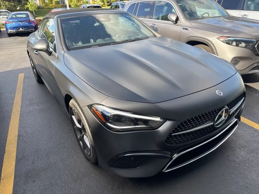 2024 Mercedes Benz CLE 300 4MATIC photo 1