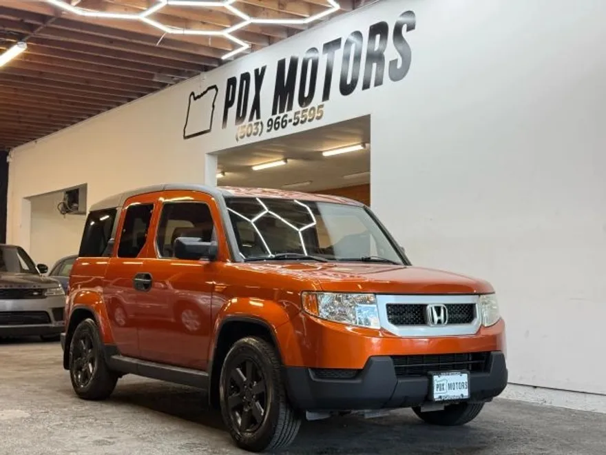 2010 Honda Element EX photo 1