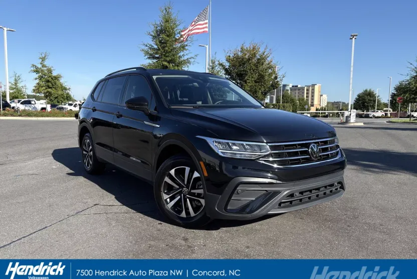2024 Volkswagen Tiguan S photo 1