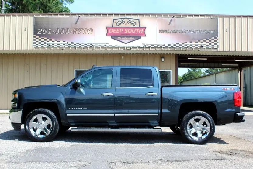 2018 Chevrolet Silverado 1500 LTZ photo 1