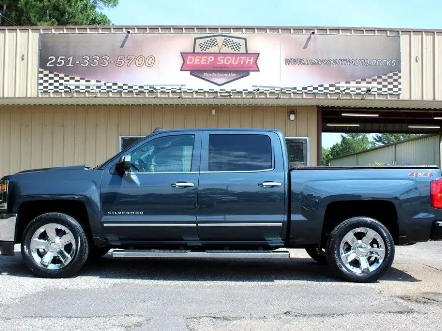 2018 Chevrolet Silverado 1500 LTZ photo 1