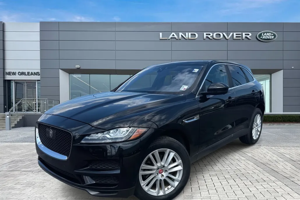 2020 Jaguar F-PACE Prestige photo 1