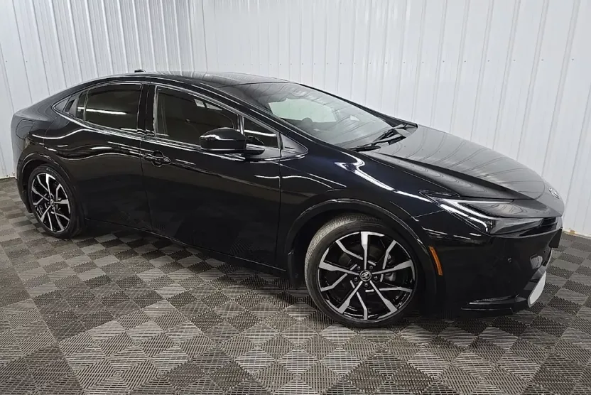 2024 Toyota Prius Prime XSE Premium photo 1