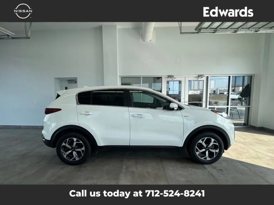 2021 Kia Sportage LX photo 1