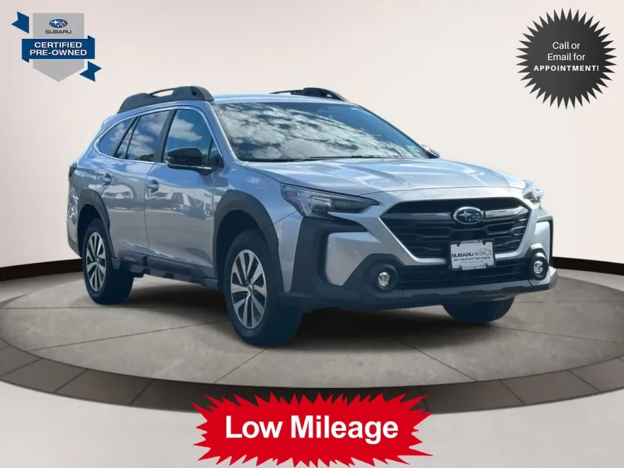 2025 Subaru Outback Premium photo 1