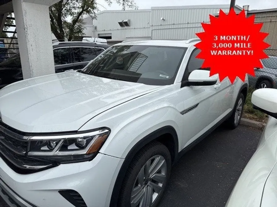 2023 Volkswagen Atlas Cross Sport V6 SE Technology photo 1