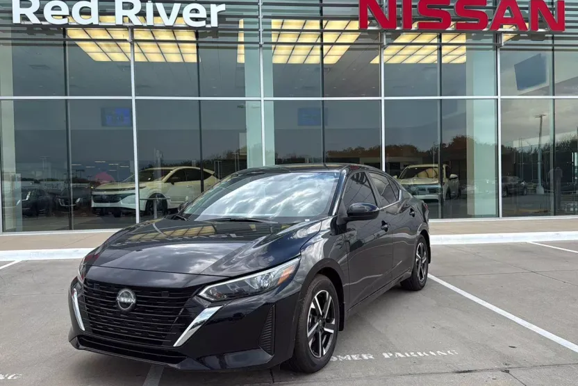 2025 Nissan Sentra SV photo 1